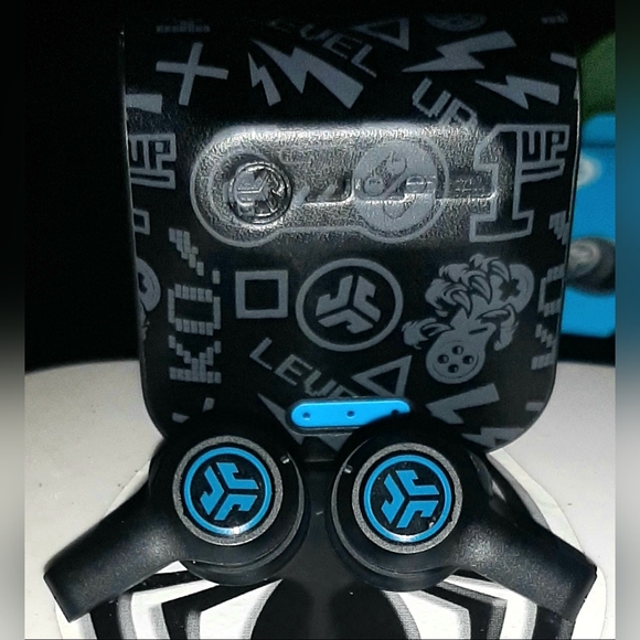 JLab JBuds Air Play Gaming True Wireless Earbuds | 30+ Total Hours of Bluetooth - Picture 8 of 10